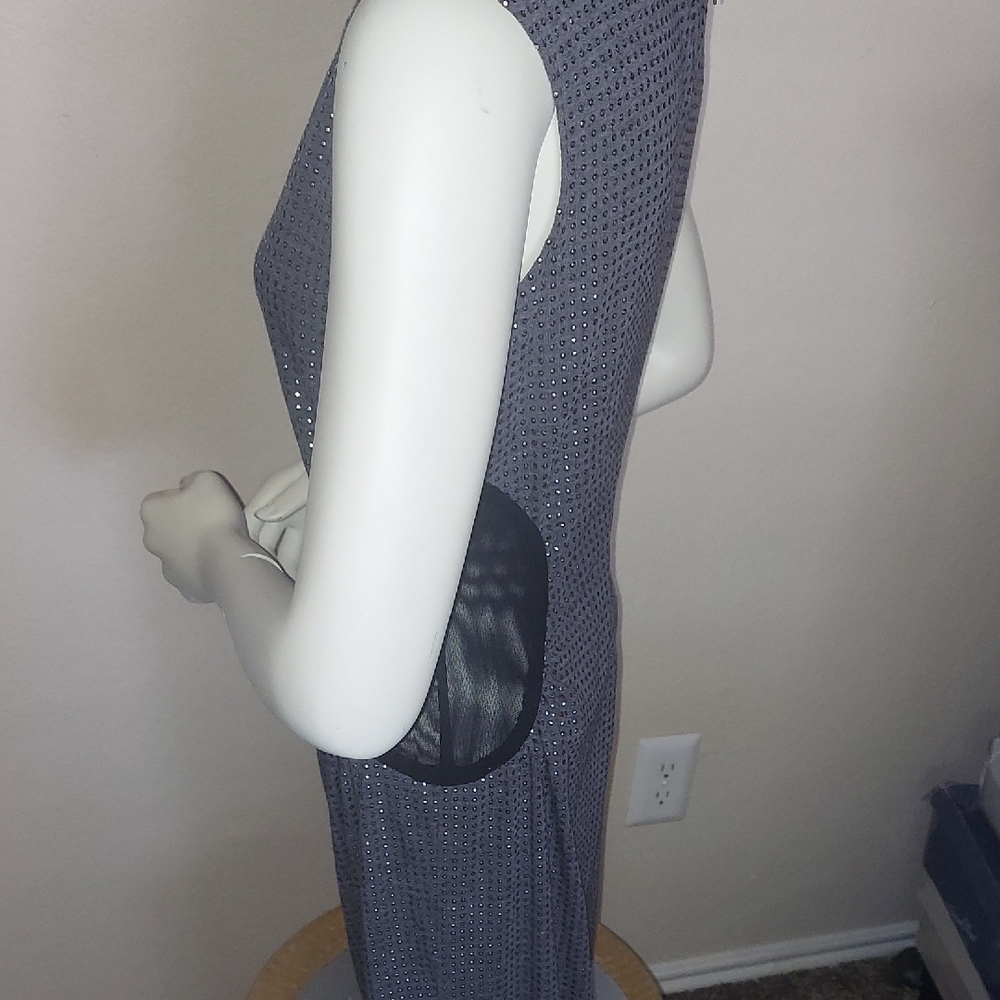 Gianni Bini Navy Textured Midi Sheath Dress - Picture 16 of 16